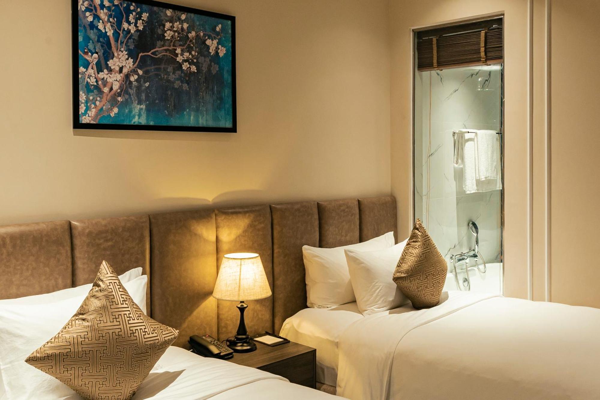 La Vela Hue Hotel エクステリア 写真 Deluxe Room